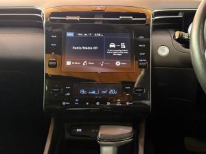 Hyundai Tucson 2.0D Elite - Image 14