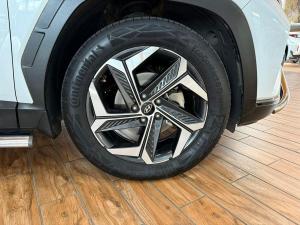 Hyundai Tucson 2.0D Elite - Image 8