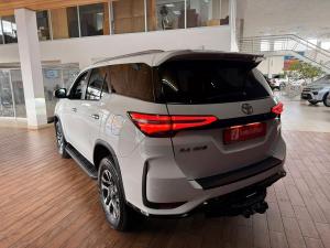 Toyota Fortuner 2.4GD-6 auto - Image 4