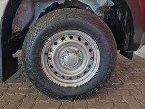 Isuzu D-Max Gen 6 250 single cab Fleetside safety - Image 20