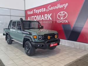 Toyota Land Cruiser 79 4.5D-4D V8 double cab LX - Image 1