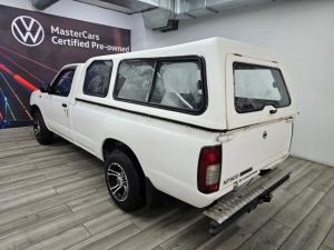 Nissan NP300 Hardbody 2.5TDi (aircon) - Image 4