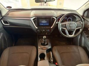 Isuzu D-Max 1.9TD Extended cab LS manual - Image 12