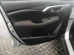 Suzuki Grand Vitara 1.5 GL auto - Image 12