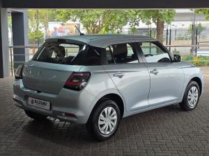 Suzuki Swift 1.2 GL - Image 7