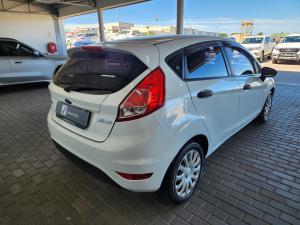 Ford Fiesta 5-door 1.0T Ambiente - Image 2