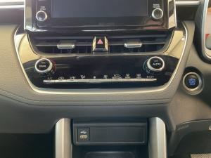 Toyota Corolla Cross 1.8 XR - Image 15