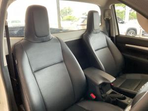 Toyota Hilux 2.4GD-6 single cab 4x4 SR - Image 17