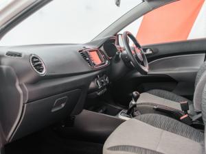 Kia Pegas 1.4 LX manual - Image 7