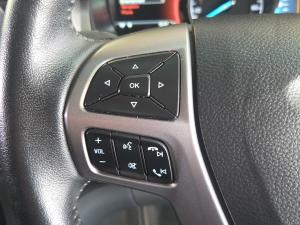 Ford Everest 2.2TDCi XLT - Image 9