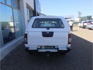 Nissan NP300 Hardbody 2.5TDi double cab Hi-rider - Image 5