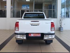 Toyota Hilux 2.4GD-6 double cab 4x4 Raider manual - Image 5