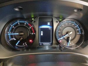 Toyota Hilux 2.8GD-6 double cab Legend auto - Image 11