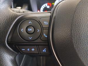 Toyota Corolla Cross 1.8 Xi - Image 9