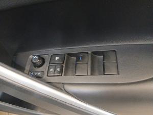 Toyota Corolla Cross 1.8 Xi - Image 22