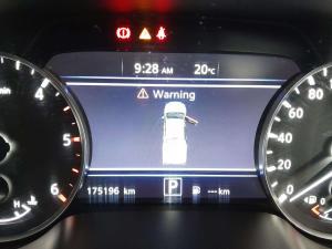 Nissan Navara 2.5DDTI PRO-2X automatic D/C - Image 13