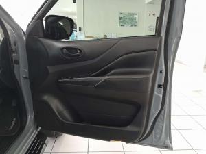Nissan Navara 2.5DDTI PRO-2X automatic D/C - Image 14