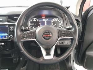 Nissan Navara 2.5DDTI PRO-2X automatic D/C - Image 17