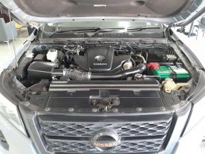 Nissan Navara 2.5DDTI PRO-2X automatic D/C - Image 9