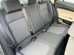 Volkswagen Polo sedan 1.6 manual - Image 13