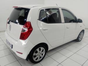 Hyundai i10 1.1 Motion - Image 4