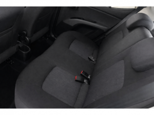 Hyundai i10 1.1 Motion - Image 8