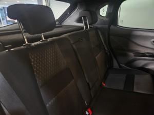 Nissan Magnite 1.0 Turbo Acenta Kuro auto - Image 6