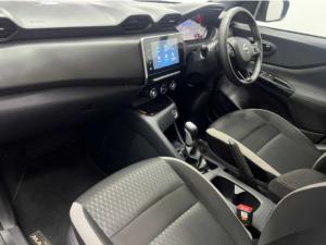 Nissan Magnite 1.0 Turbo Acenta Kuro auto - Image 6