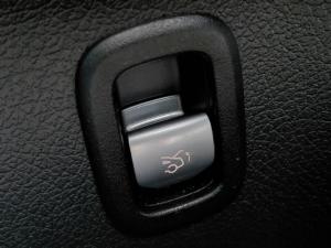 Mercedes-Benz C-Class C220d Avantgarde - Image 16