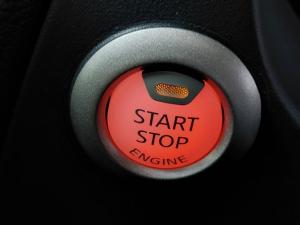 Nissan Navara 2.5DDTi double cab Pro-4X 4x4 - Image 11