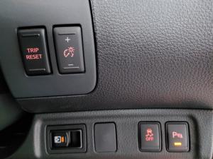 Nissan Navara 2.5DDTi double cab Pro-4X 4x4 - Image 14