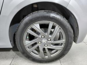 Peugeot 208 1.2 Active - Image 13