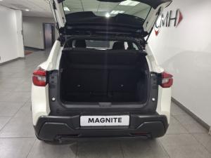 Nissan Magnite 1.0 Turbo Acenta Kuro auto - Image 5