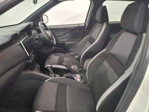 Nissan Magnite 1.0 Turbo Acenta Kuro auto - Image 7