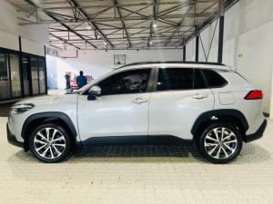 Toyota Corolla Cross 1.8 XR - Image 9