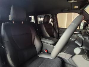 Toyota Land Cruiser Prado 2.8GD TX - Image 29