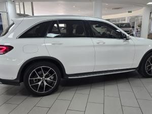 Mercedes-Benz GLC GLC300d 4Matic - Image 25