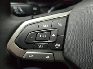 Volkswagen Polo hatch 1.0TSI Life manual - Image 10