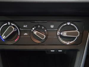 Volkswagen Polo hatch 1.0TSI Life manual - Image 7