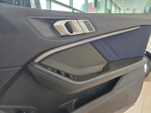 BMW 1 Series 118i M Sport - Image 12