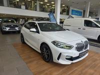 Thumbnail BMW 1 Series 118i M Sport