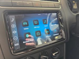 Volkswagen Polo Vivo hatch 1.6 Style - Image 12