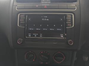 Volkswagen Polo Vivo hatch 1.4 Comfortline - Image 10