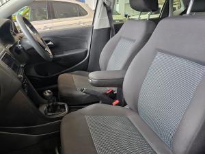 Volkswagen Polo Vivo hatch 1.4 Comfortline - Image 14