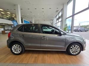 Volkswagen Polo Vivo hatch 1.4 Comfortline - Image 3