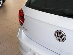 Volkswagen Polo hatch 1.0TSI Comfortline auto - Image 10