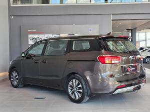 Kia Grand Sedona 3.3 V6 SXL - Image 3