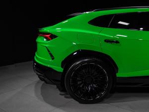 Lamborghini Urus Urus - Image 30