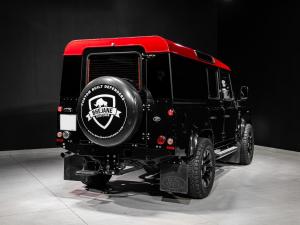 Land Rover Defender 110 TD station wagon S - Image 4