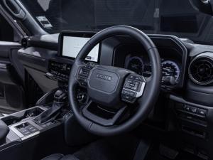 Toyota Land Cruiser Prado 2.8GD VX-R - Image 12